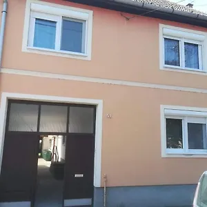 Family House Dom wakacyjny